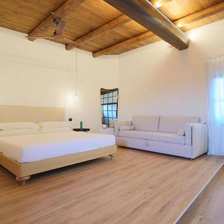 Valerio Resort Beach Club Margherita Di Savoia Exterior foto